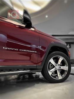 جیپ L گراند شیرۆکی